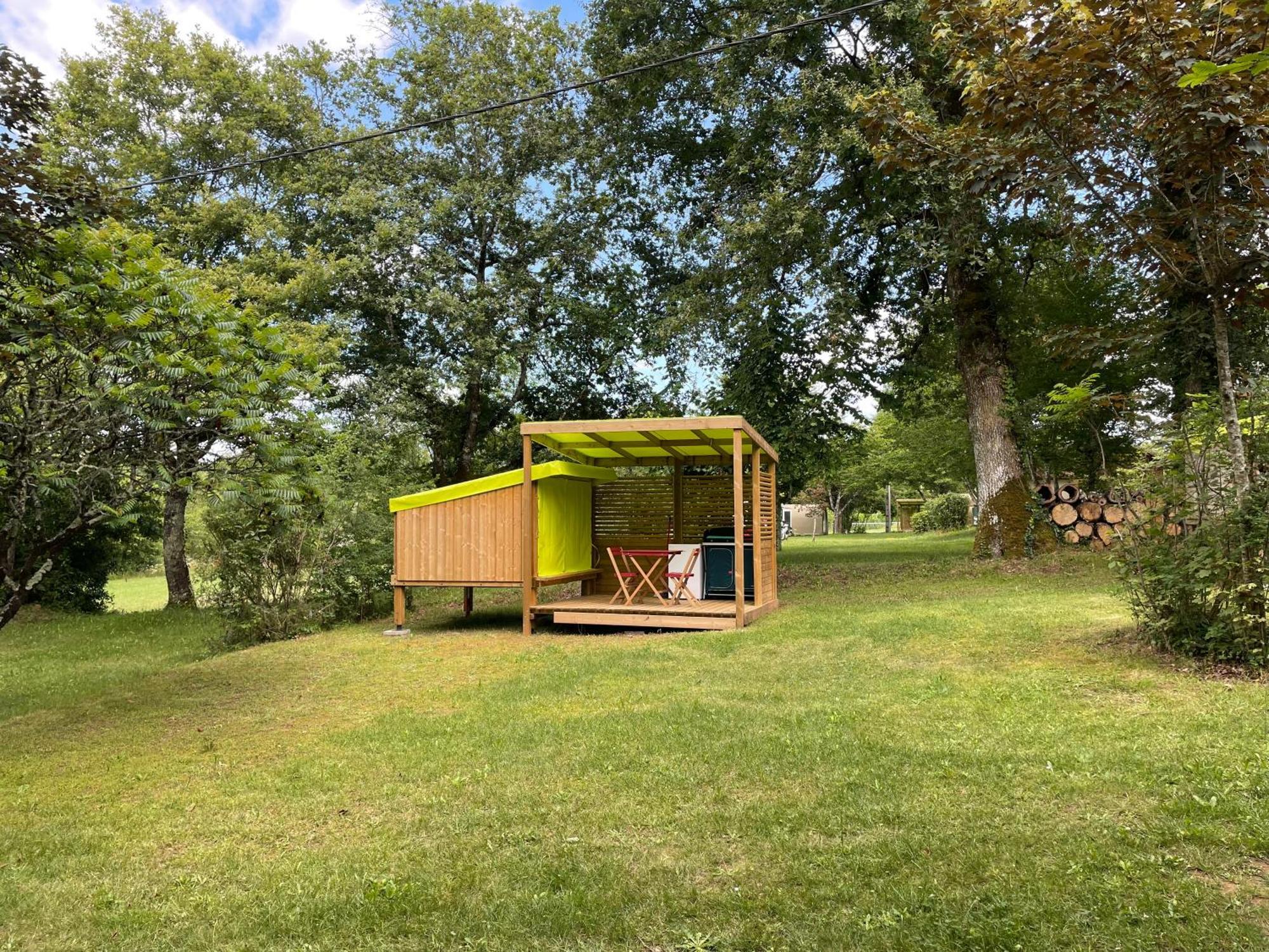 Camping Le Convivial Foncene Exterior photo